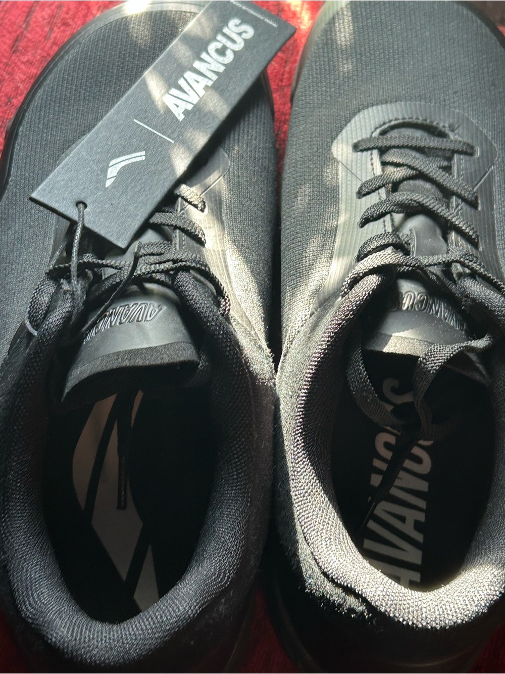 Men’s Black Athletic Trainers